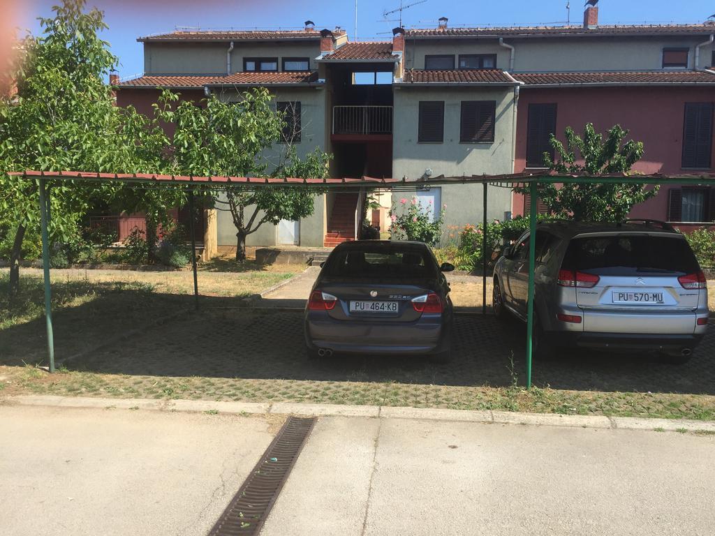 Apartment Cherry Rovinj Bagian luar foto