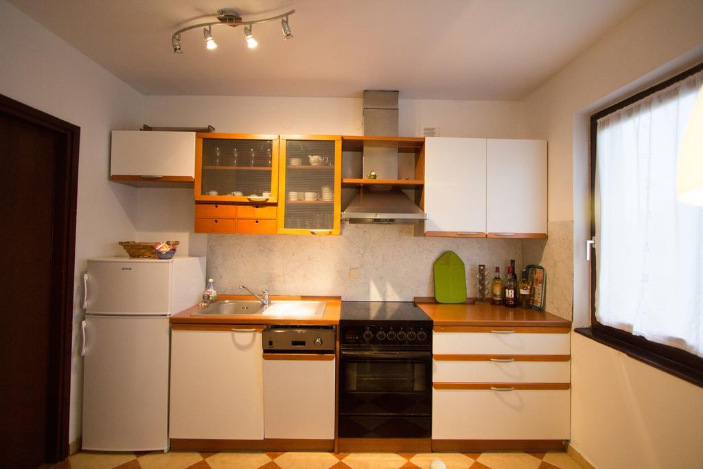 Apartment Cherry Rovinj Bagian luar foto